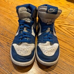 YOUTH Jordan 1 Retro High OG in Blue/Grey/White